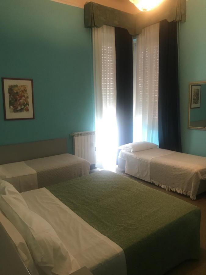 Hotel Doria 키아바리 외부 사진