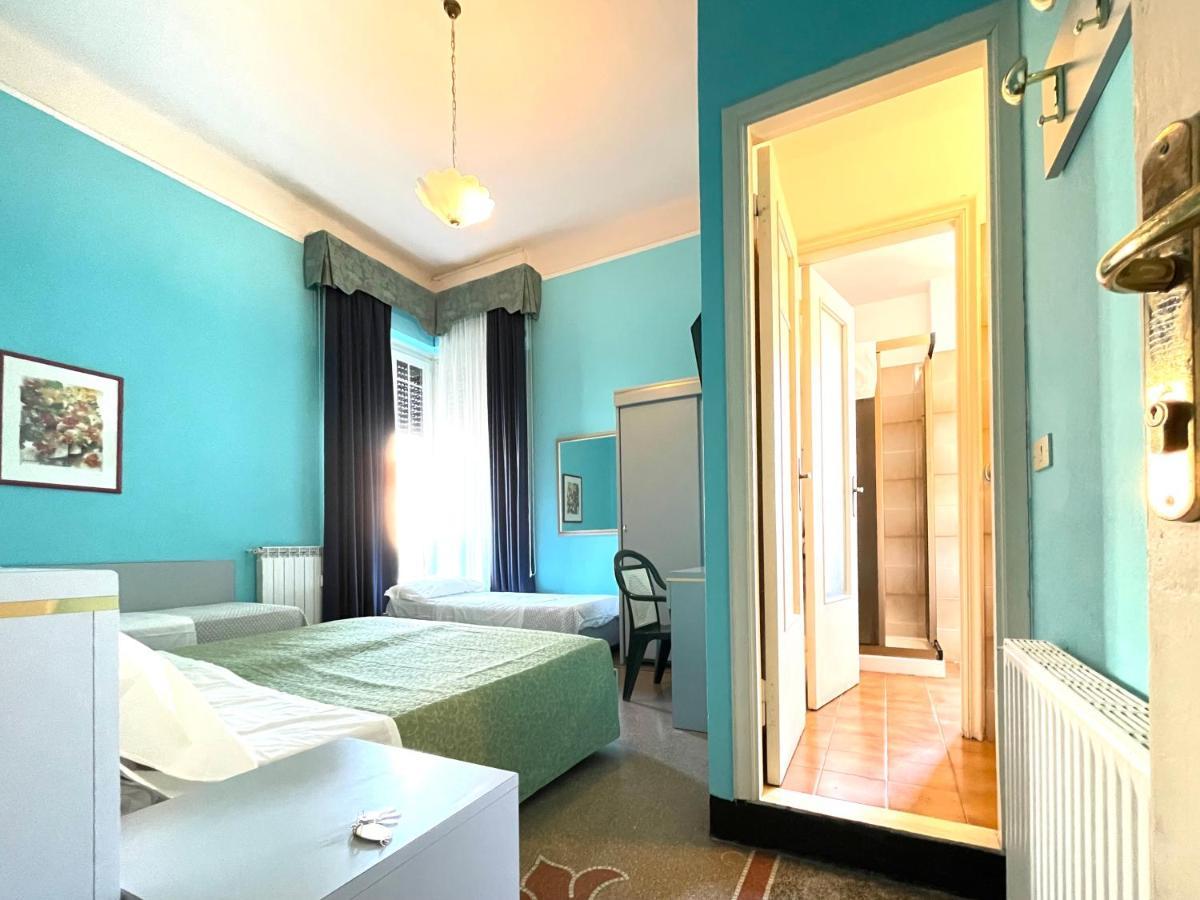 Hotel Doria 키아바리 외부 사진