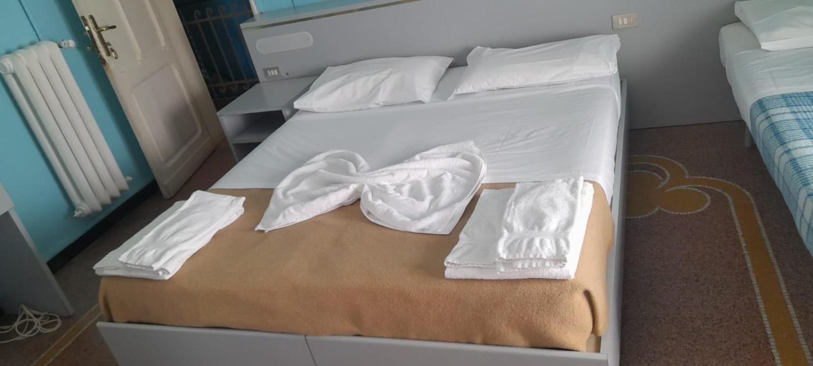 Hotel Doria 키아바리 외부 사진